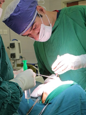 فلوشیپ جراحی بینی و سینوس